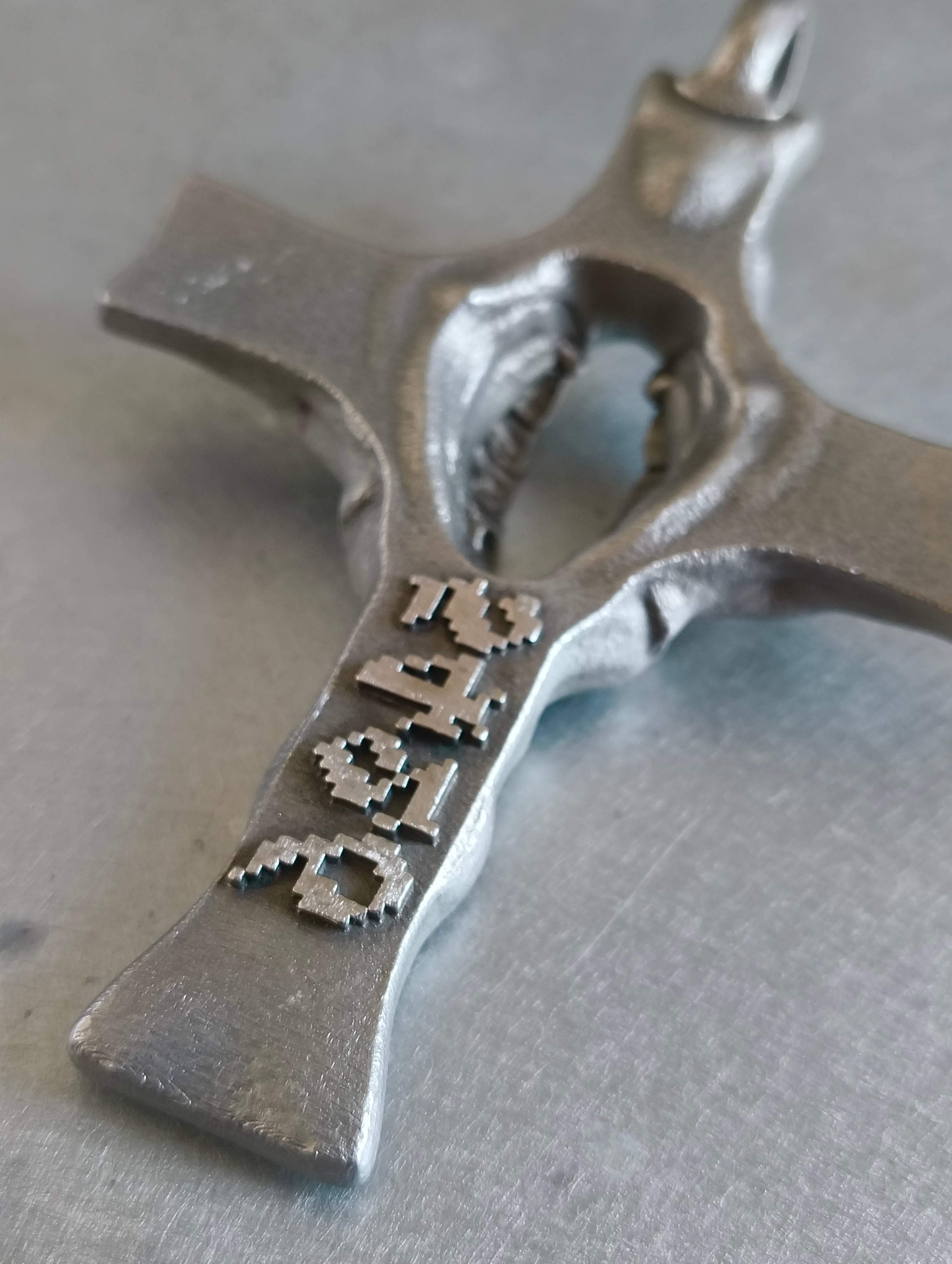 Pendentif Teeth 03