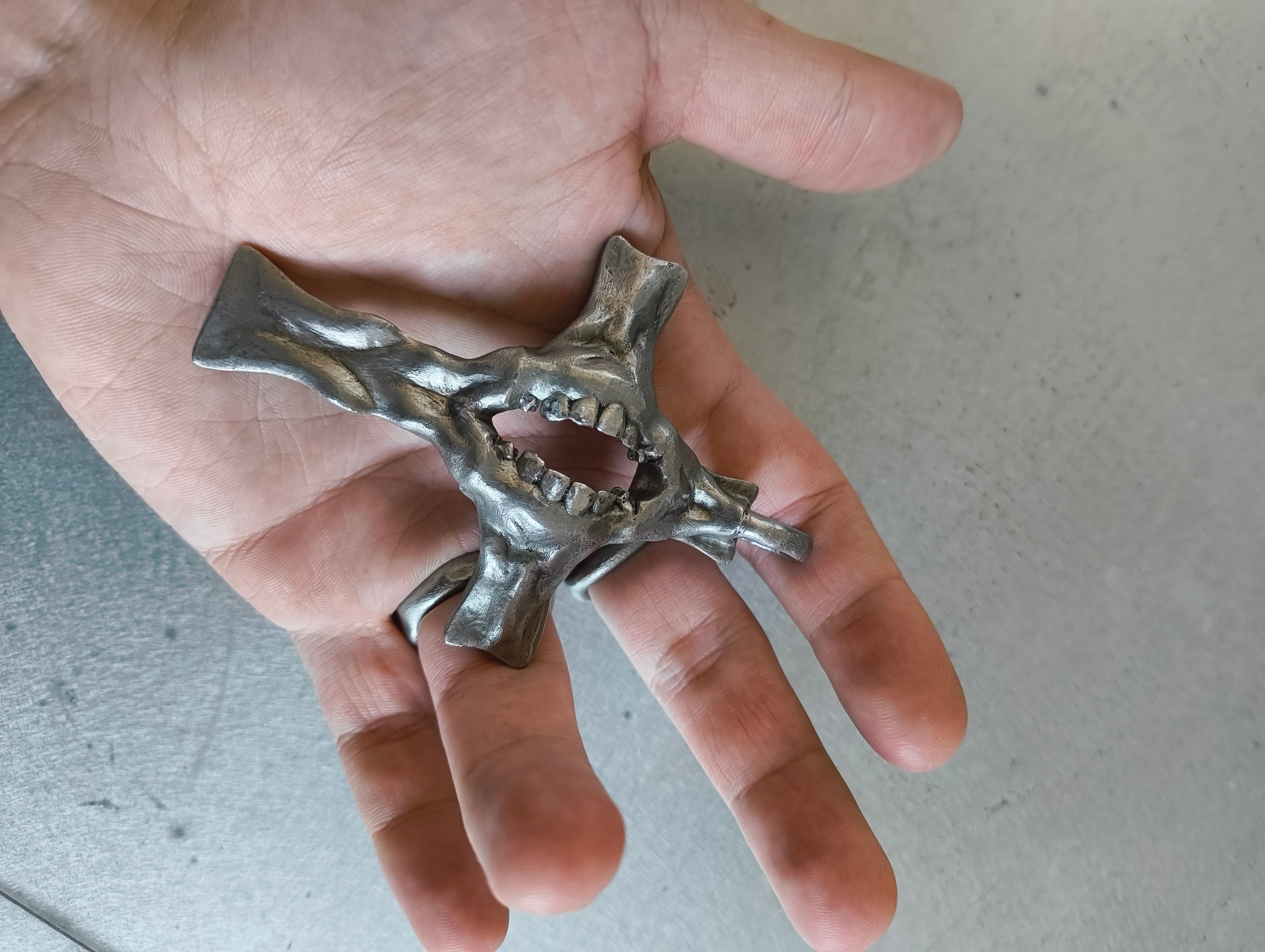Pendentif Teeth 03
