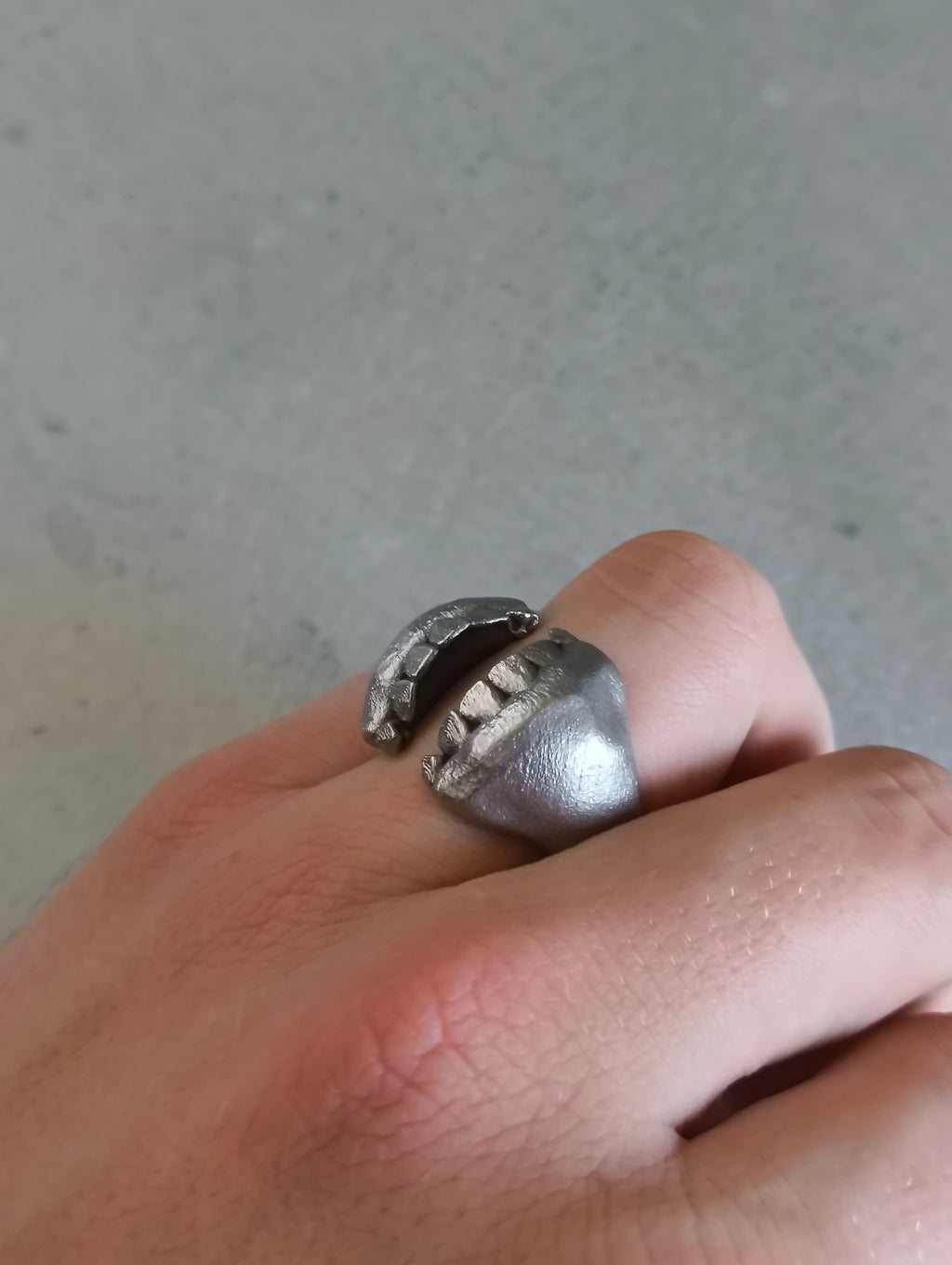 Teeth 02 ring